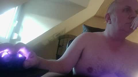 doggy2629 online show from 11.17.25