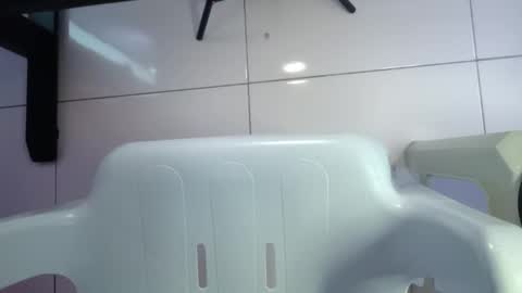 Snapshot of doggyman523 chatting on 02.18.25 asian little tiger online show from 02.18.25