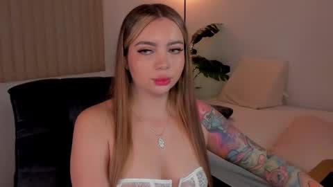 Hii Dont forget to follow me . online show from 03.11.25