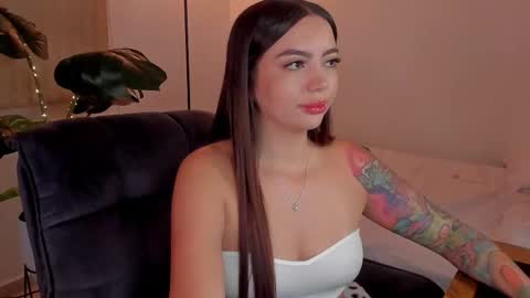 Hii Dont forget to follow me . online show from 11.06.25