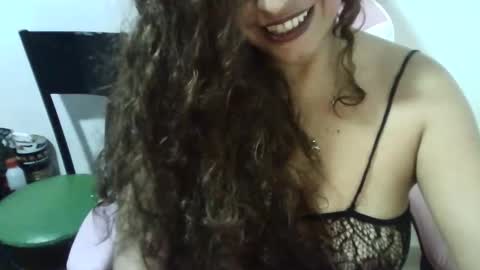 Snapshot of doll78latin chatting on 02.14.25 doll78latin online show from 02.14.25