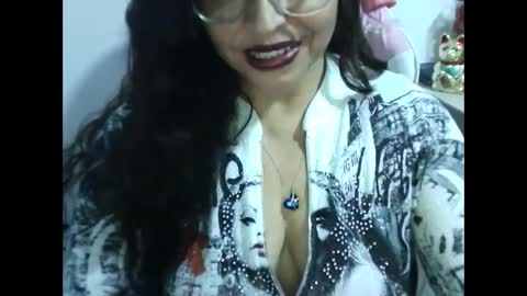 Snapshot of doll78latin chatting on 09.12.25 doll78latin online show from 09.12.25