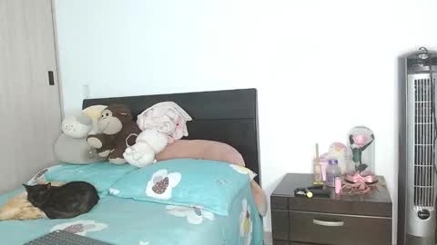 Auro and Santiago online show from 02.06.25