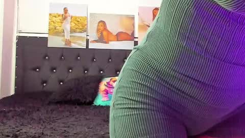 Snapshot of doll_celeste19 chatting on 01.02.25 C E L E S T E online show from 01.02.25