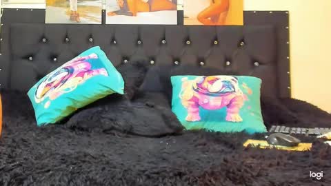 Snapshot of doll_celeste19 chatting on 01.07.25 C E L E S T E online show from 01.07.25