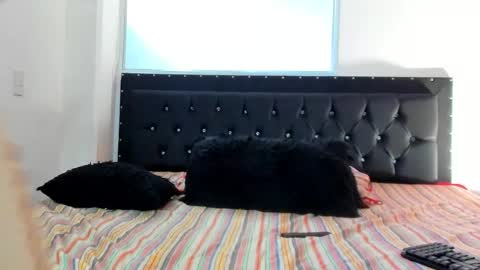 Snapshot of doll_celeste19 chatting on 09.24.25 C E L E S T E online show from 09.24.25