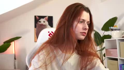 Your doll Lesli online show from 03.20.26