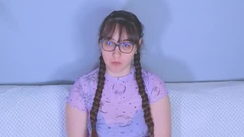 Snapshot of doll_tessa chatting on 04.14.26 Tessa online show from 04.14.26