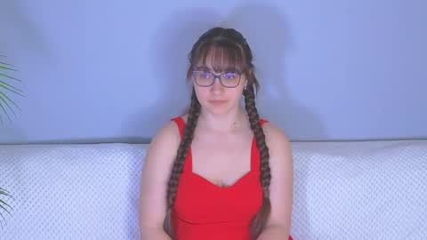 Snapshot of doll_tessa chatting on 04.24.26 Tessa online show from 04.24.26