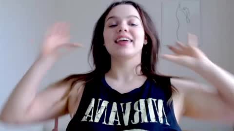 Snapshot of dolldolor chatting on 06.02.26 Charlotte online show from 06.02.26