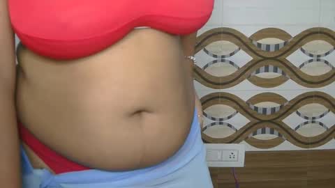 dolly_2 online show from 02.04.25