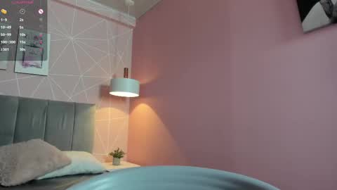 Call me Zoe  online show from 02.18.25