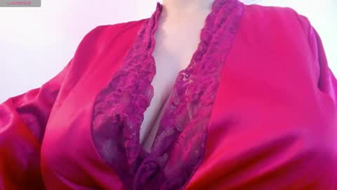 Snapshot of dolly_zoe chatting on 04.27.26 Call me Zoe online show from 04.27.26