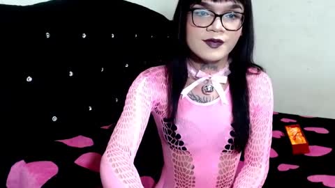 dollymoniee online show from 03.31.26