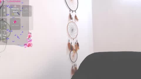 Snapshot of dollysweet666 chatting on 10.21.25 dollysweet666 online show from 10.21.25