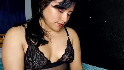 Snapshot of dollywdoll chatting on 06.02.26 dollywdoll online show from 06.02.26