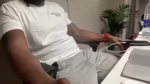 Dolo online show from 11.25.25