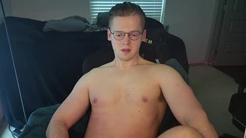 Snapshot of doloresman chatting on 05.05.26 doloresman online show from 05.05.26