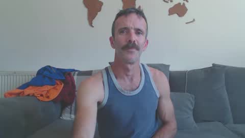Snapshot of dombolio chatting on 05.24.26 Dombol online show from 05.24.26