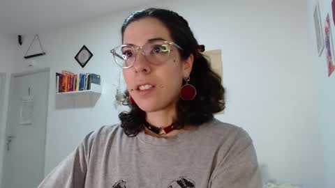 Snapshot of domenica_dos_ouros chatting on 03.19.26 sweet domme online show from 03.19.26