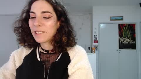 Snapshot of domenica_dos_ouros chatting on 05.23.26 sweet domme online show from 05.23.26