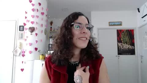 Snapshot of domenica_dos_ouros chatting on 06.03.26 sweet domme online show from 06.03.26