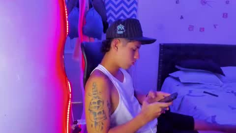 Snapshot of domi_master chatting on 01.29.25 MASTER online show from 01.29.25