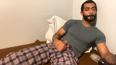 Snapshot of domidick7 chatting on 01.05.25 Domi online show from 01.05.25