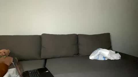 Snapshot of domidick7 chatting on 10.04.25 Domi online show from 10.04.25