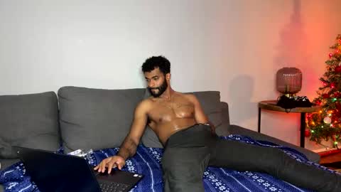 Snapshot of domidick7 chatting on 01.11.26 Domi online show from 01.11.26