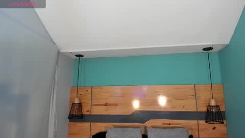 Snapshot of dominadiosa__ chatting on 10.17.25 Alexa online show from 10.17.25