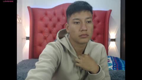 Snapshot of dominantboy4 chatting on 03.23.26 domi online show from 03.23.26