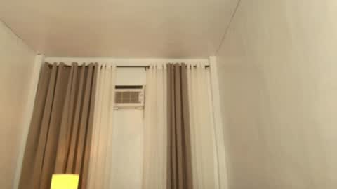 Snapshot of dominantgoddessontop chatting on 05.08.26 CALL ME BABY BELLA online show from 05.08.26