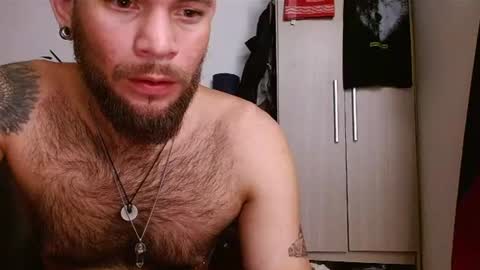 Snapshot of dominantthewolf chatting on 07.04.26 Logan - INDEPENDET MODEL online show from 07.04.26