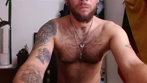 Snapshot of dominantthewolf chatting on 07.08.26 Logan - INDEPENDET MODEL online show from 07.08.26
