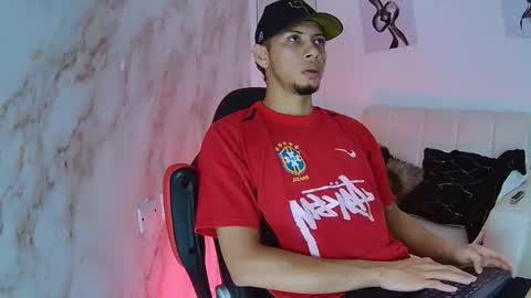 Snapshot of dominic__brown chatting on 02.15.26 Dominic online show from 02.15.26