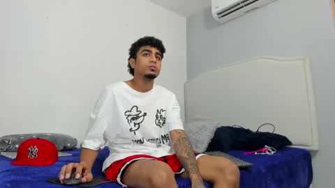 Snapshot of dominic_brand chatting on 11.08.25 Brandon online show from 11.08.25