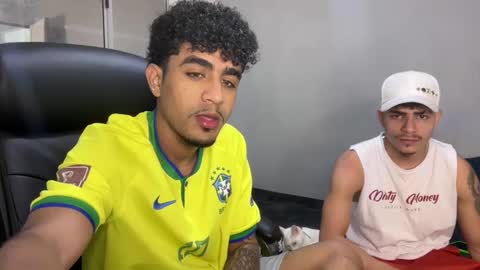 Snapshot of dominic_brand chatting on 12.21.25 Brandon online show from 12.21.25