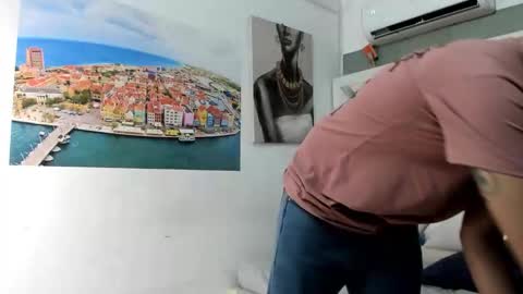 Snapshot of dominic_connor chatting on 02.09.26 DOMI online show from 02.09.26