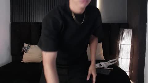 Dominic online show from 10.27.25