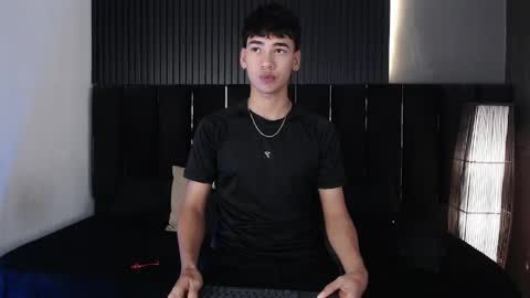 Dominic online show from 04.10.26