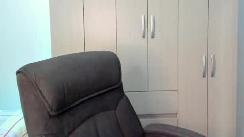 Snapshot of dominic_radccliffe chatting on 05.27.26 Your real love online show from 05.27.26