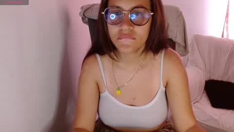 Snapshot of dominica3 chatting on 10.18.25 online show from 10.18.25