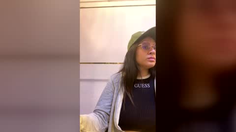 Snapshot of dominica3 chatting on 03.18.26 online show from 03.18.26