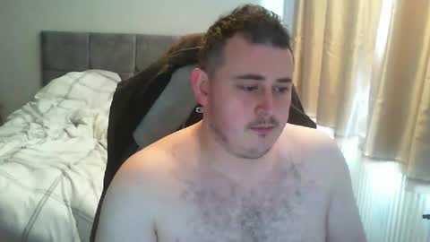 Snapshot of dominicb03 chatting on 05.19.26 dominicb03 online show from 05.19.26