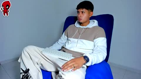 Snapshot of dominick_king chatting on 04.26.26 Dominic online show from 04.26.26