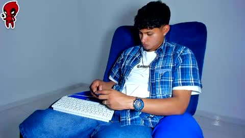 Snapshot of dominick_king chatting on 05.21.26 Dominic online show from 05.21.26
