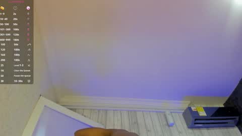 Dominicscott online show from 10.06.25