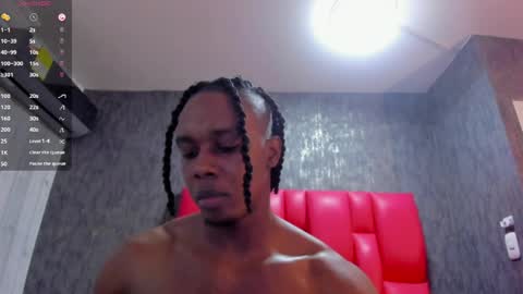 Snapshot of dominicsccott chatting on 05.26.26 Dominicscott online show from 05.26.26