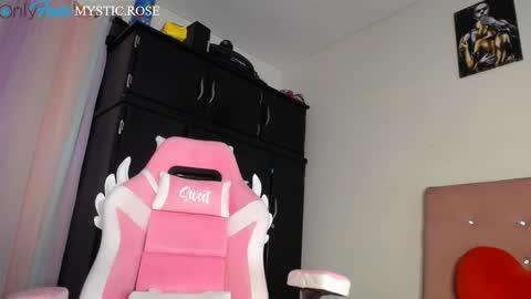   online show from 09.25.25